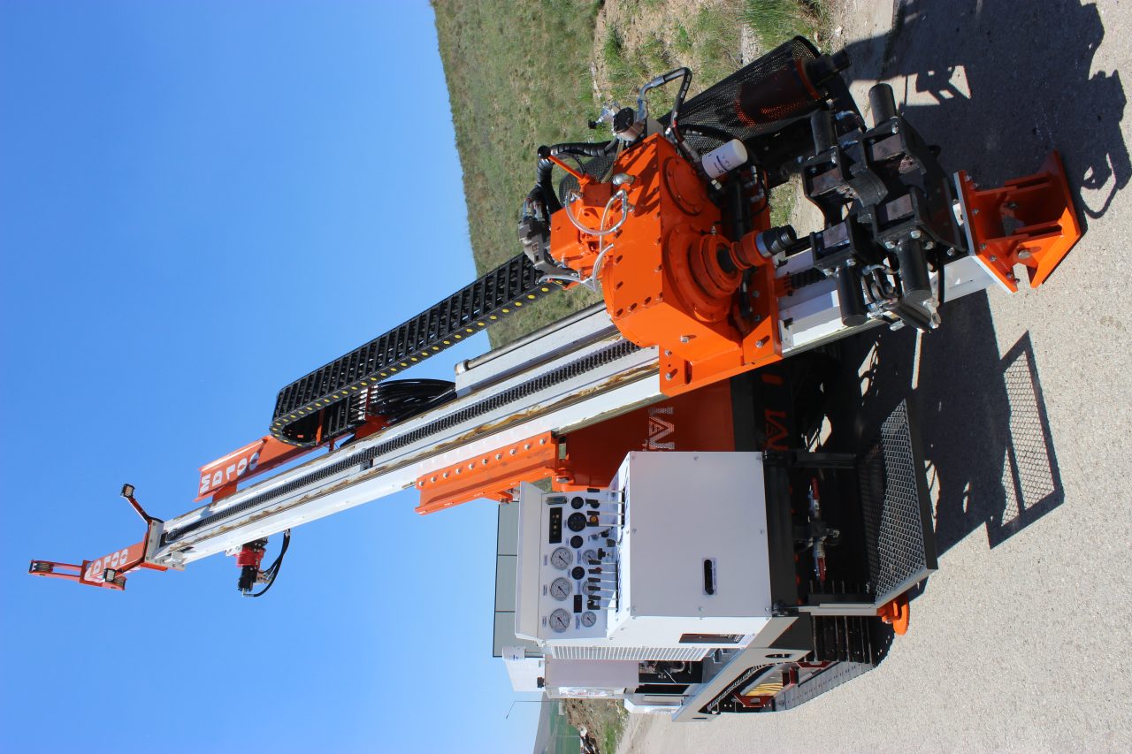 MD100 Hidrolik Sondaj Makinesi - 10