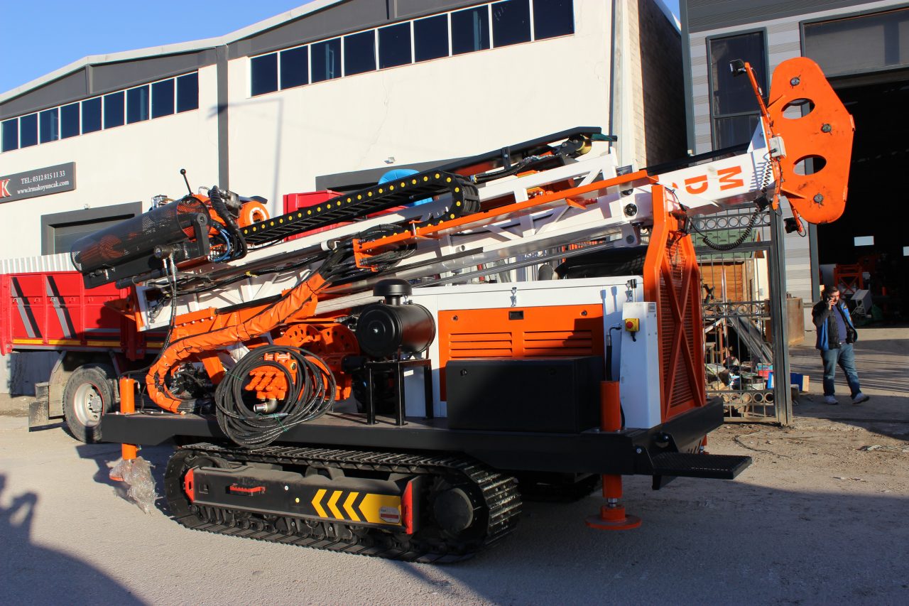 MD 300 Hidrolik Sondaj Makinesi - 11