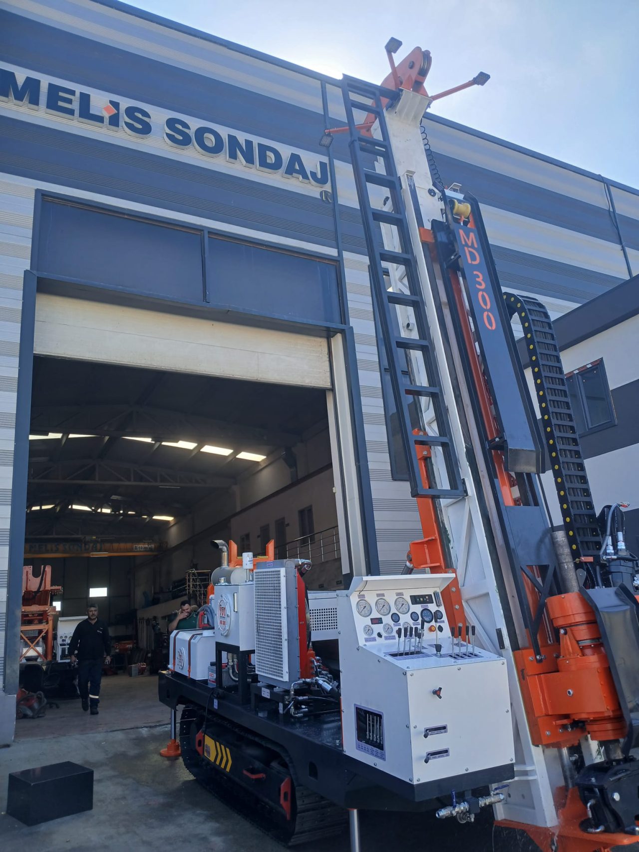 MD 300 Hidrolik Sondaj Makinesi - 8